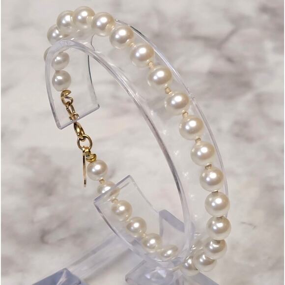 VTG 80s Napier Faux‎ Pearl Bracelet White Gold Tone 7.5" Signed Classic Preppy - Picture 2 of 6